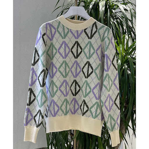 Title 4, Color Diamond Check Sweater Female Geometric