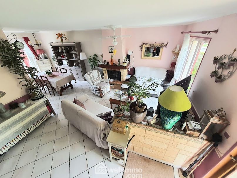 Vente maison 5 pièces 116 m² à Ecuelles (77250), 319 000 €