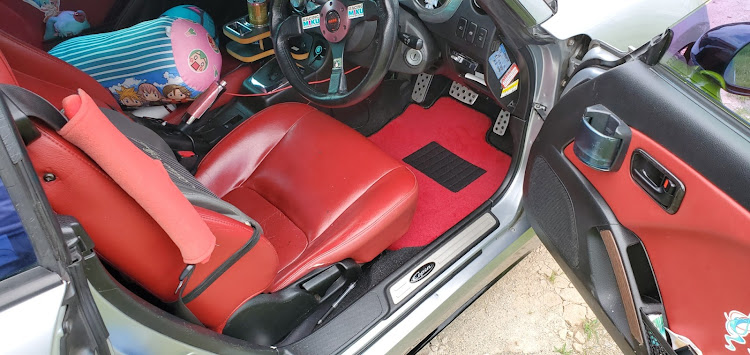 コペンのフロアマット交換に関するカスタム事例の投稿画像1枚目