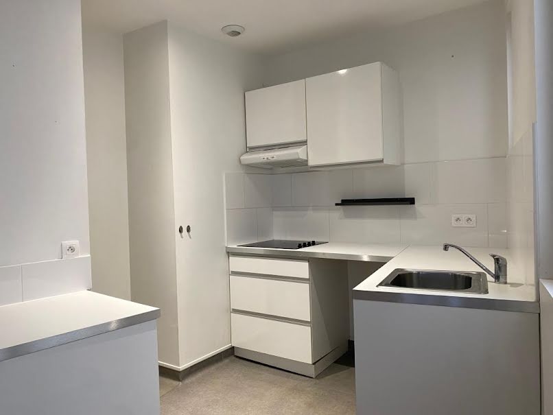 Location  appartement 2 pièces 43 m² à Toulouse (31000), 808 €