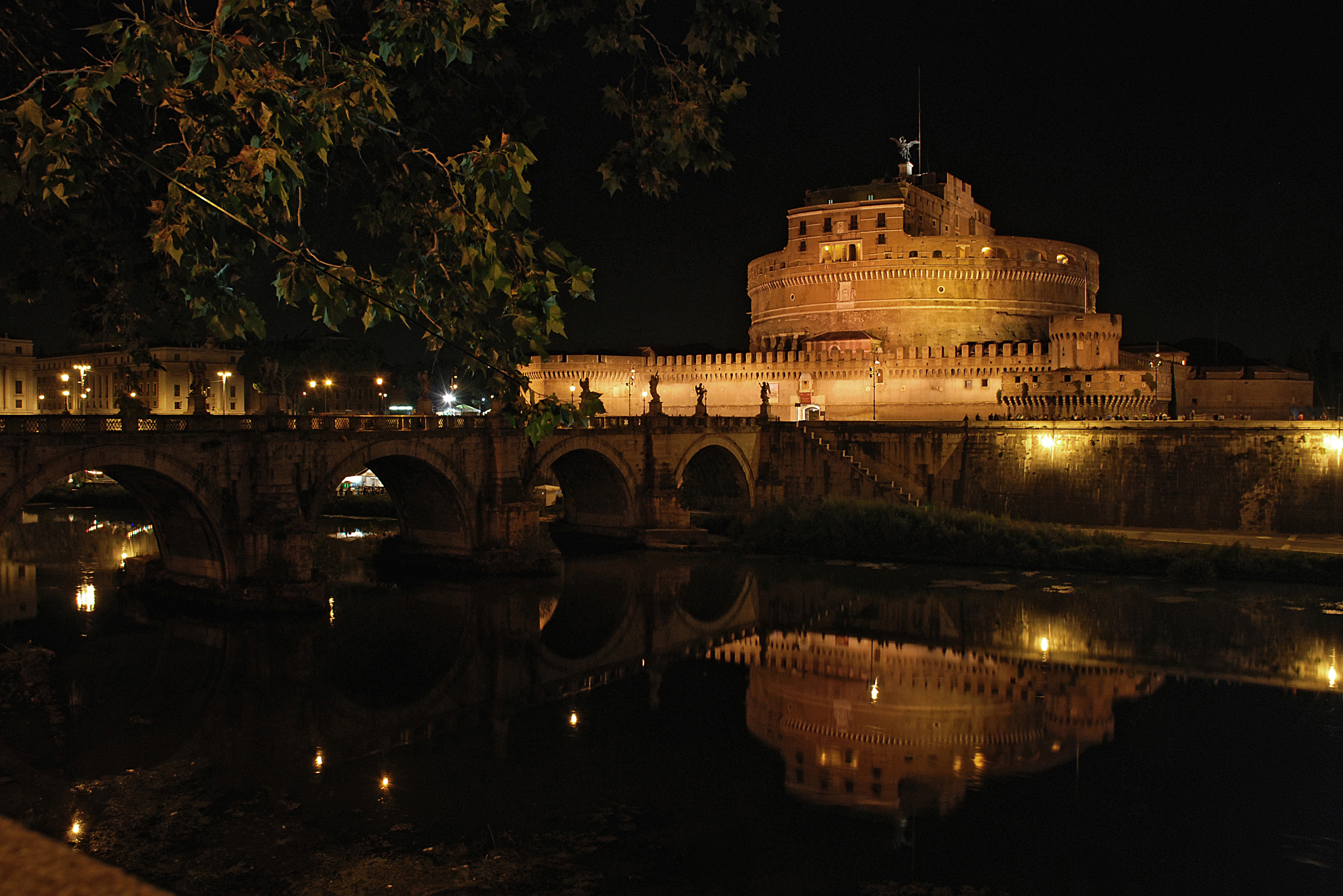 La magia di Roma di notte