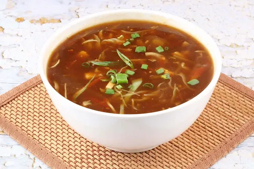 Veg Hot And Sour Soup [600 Ml]