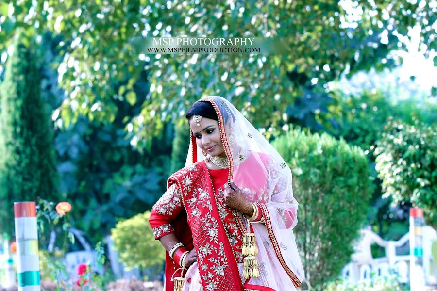 Fotógrafo de casamento Gurprit Singh (gurprit). Foto de 10 de dezembro 2020