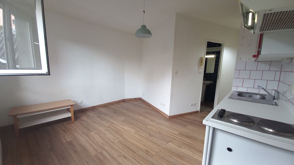 Location  appartement 1 pièce 19.6 m² à Amiens (80000), 430 €