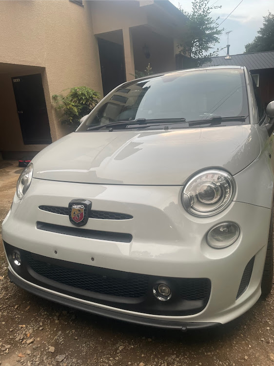 アバルト・500C （カブリオレ）のはまはまさんが投稿したカスタム事例の投稿画像2枚目