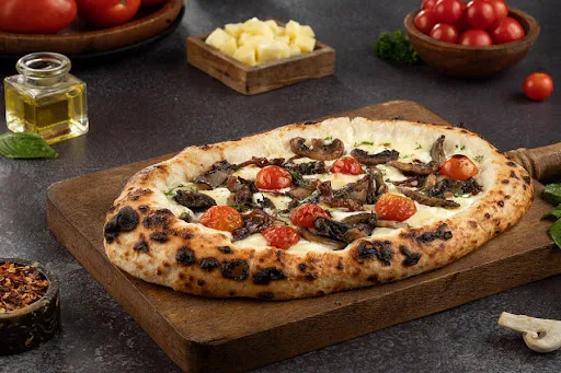Naples - Georgia Feta & Vegetable Khachapuri Pizza
