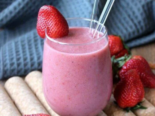 Strawberry Smoothie (300 Ml)