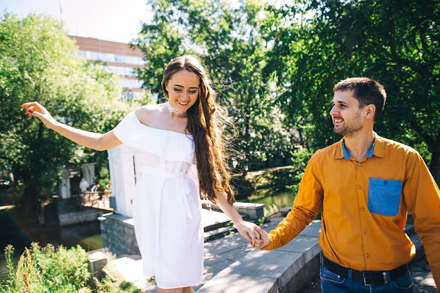 Wedding photographer Kseniya Grobova (kseniagrobova). Photo of 23 September 2017