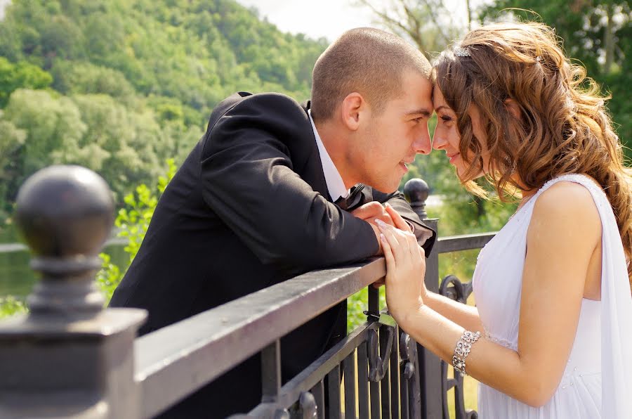 Fotógrafo de casamento Vyacheslav Krivonos (sayvon). Foto de 19 de março 2014