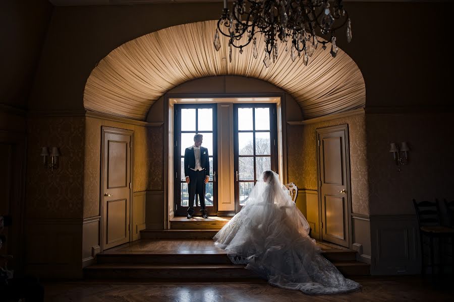 Fotografo di matrimoni Iryna Shostak (shostak). Foto del 5 maggio 2019