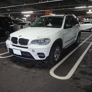 X5 E70