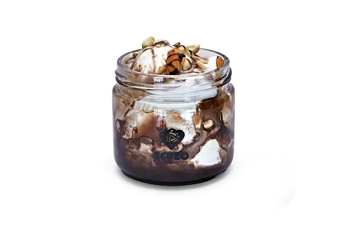 Hot Chocolate Fudge Sundae