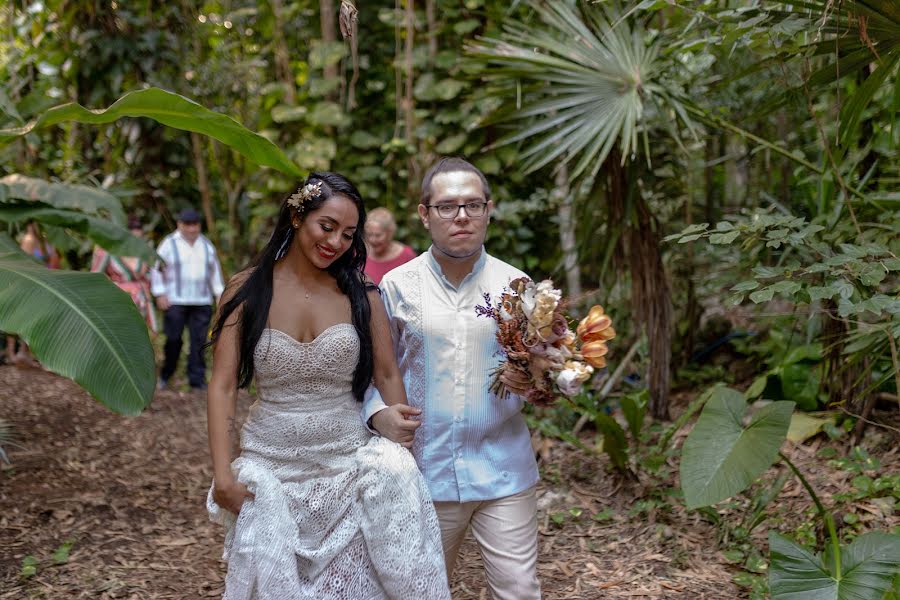 Fotógrafo de casamento Enrique Estrada (weddingstudio). Foto de 14 de dezembro 2022