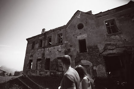 Fotógrafo de casamento Vadim Valendo (opanki). Foto de 22 de setembro 2015