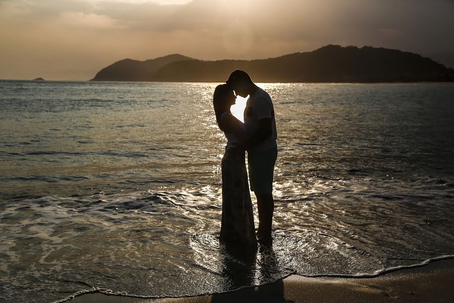 Fotógrafo de casamento Hélio Norio (helionorio). Foto de 25 de setembro 2015