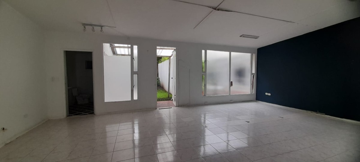 Casa En Arriendo - Santa Paula, Bogota