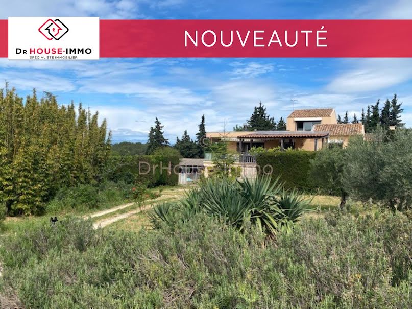 Vente maison 12 pièces 327 m² à Uzès (30700), 698 000 €