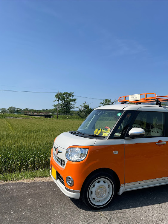ムーヴキャンバスの春の風物詩と愛車・れんげ畑を行く！・可愛い電車たち・三岐鉄道北勢線・あらやだ奥さん🍞🤭に関するカスタム事例の投稿画像16枚目