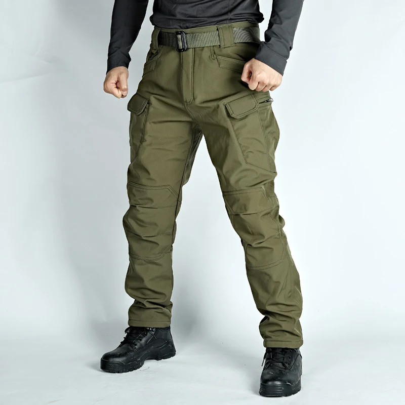 Winter Tactical Pants Herren Fleece gefüttert Wasserdicht Shark Skin Softshell. Robuste Hose für Outdoor und taktischen Einsatz bei Kälte.