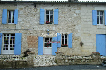 maison à Saint-Seurin-de-Prats (24)