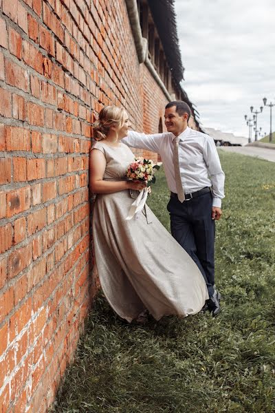 Fotografo di matrimoni Artem Mokhov (id282697432). Foto del 31 agosto 2019