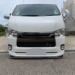 ハイエースバン GDH206V