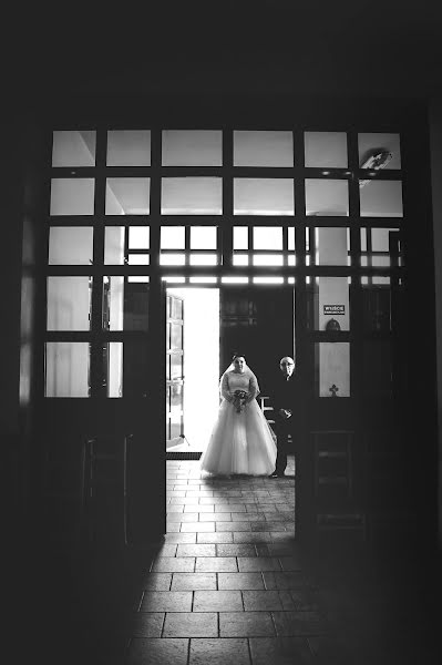 Fotografo di matrimoni Julia Kuśmierczyk (jkusmierczyk). Foto del 10 marzo 2020