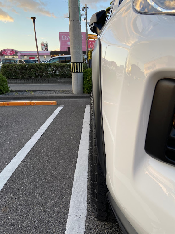 RAV4のKMC wheel・TOYOTIRES・ハミタイ・Diode Dynamicsに関するカスタム事例の投稿画像2枚目