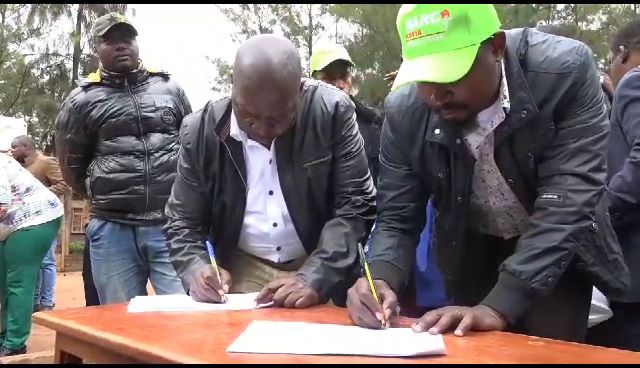 Kirinyaga county Azimio la Umoja leaders appending their signatures on the signature forms during the 10 million signature drive that was launched by Azimio leaders on July 7, 2023.