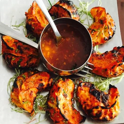 Paneer Tandoori Momos (6pcs)