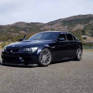 M3 セダン