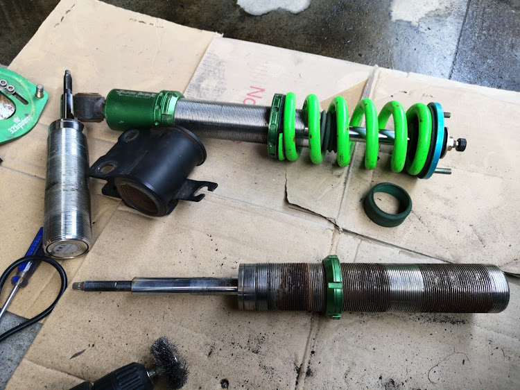 180SXのチャクリダンパー・弐回転ナックル・ドリフト・hoshino worksに関するカスタム事例の投稿画像3枚目
