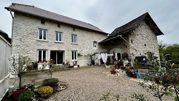 maison à Creys-Mépieu (38)