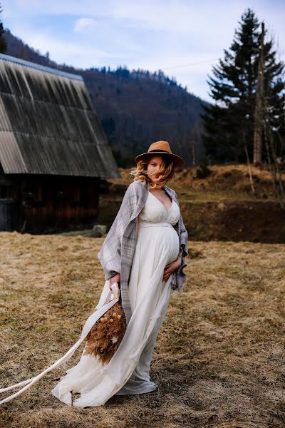 Wedding photographer Yuliya Chopoydalo (juliachop). Photo of 16 June 2019