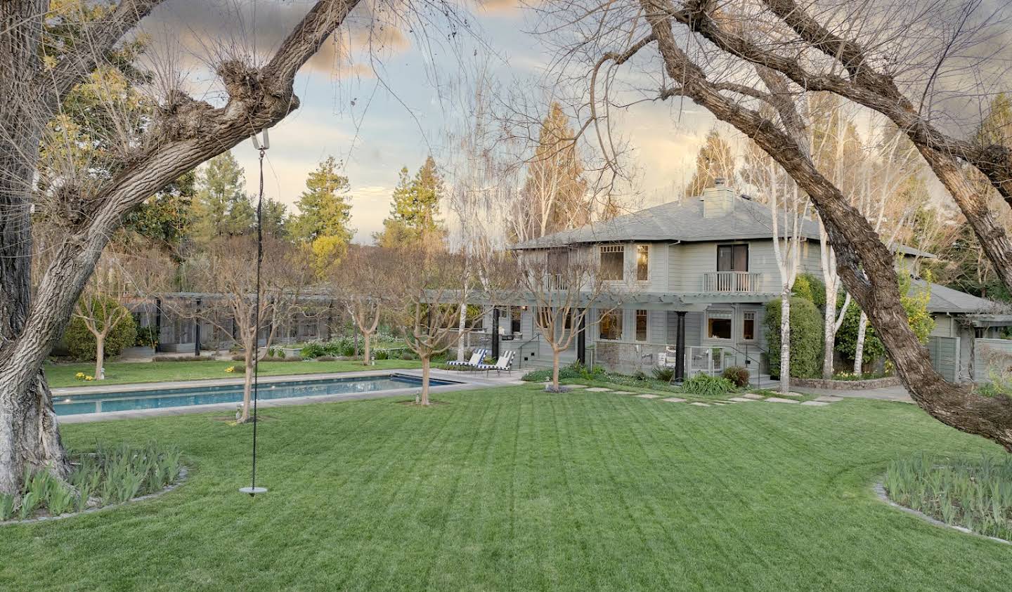 House with pool and garden Sonoma