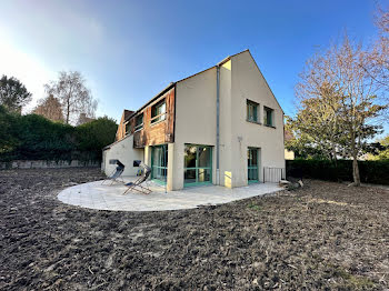 maison à Saint-Pierre-lès-Nemours (77)