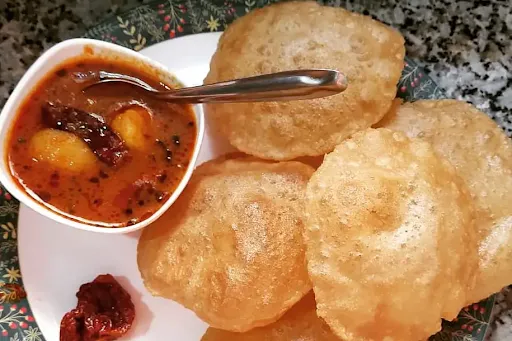 Poori Aloo Sabzi