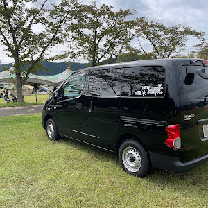 NV200バネット