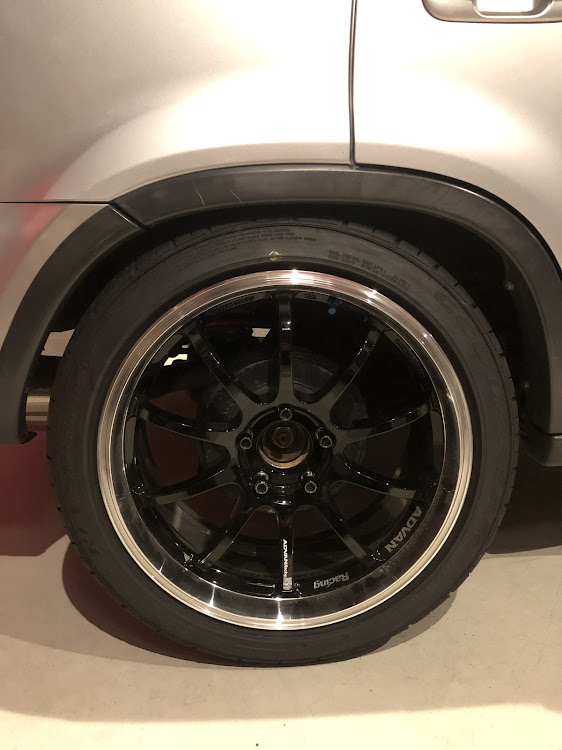 CR-VのHONDA・VTEC・車高調整・車高調・車高短に関するカスタム事例の投稿画像4枚目