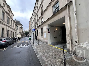 parking à Paris 3ème (75)