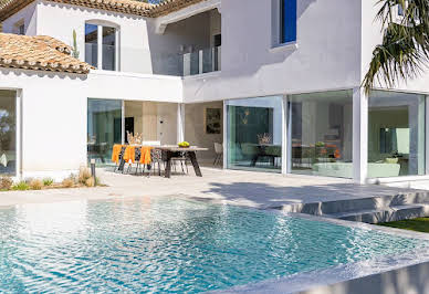 Villa with pool and terrace 2