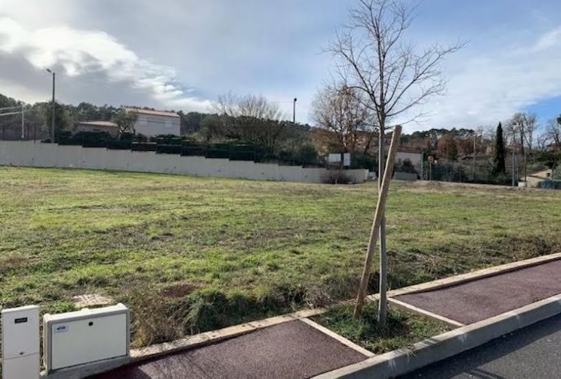  Vente Terrain + Maison - Terrain : 498m² - Maison : 118m² à Six-Fours-les-Plages (83140) 