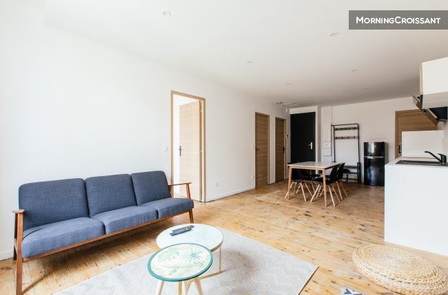 Location meublée appartement 3 pièces 56 m² à Castillon-la-Bataille (33350), 890 €