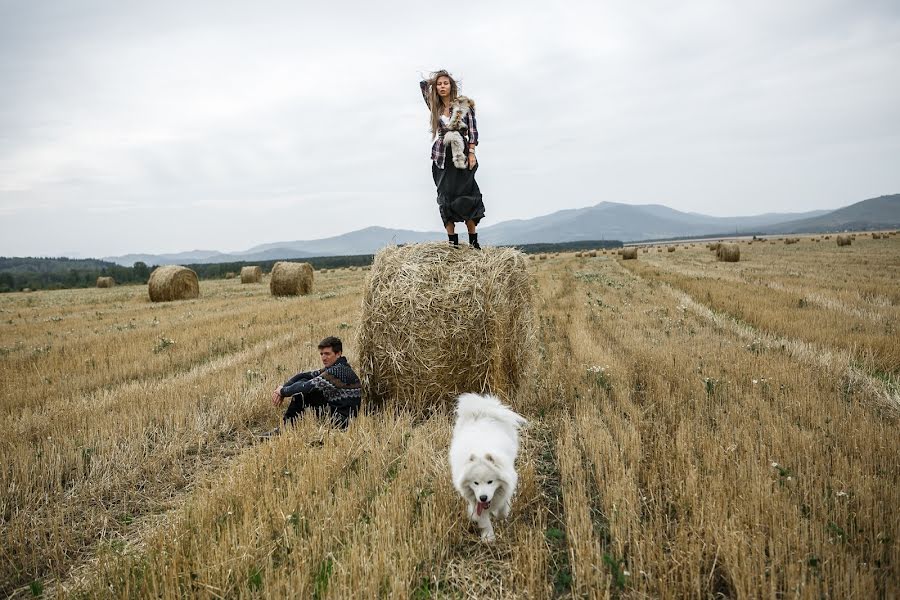 Wedding photographer Tatyana Davydova (tata1971mil). Photo of 17 December 2019