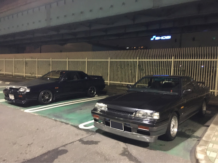 スカイラインの新生ミッドナイトレーシングチーム・公道からサーキットへ❗️・懐かしい友人達に関するカスタム事例の投稿画像2枚目