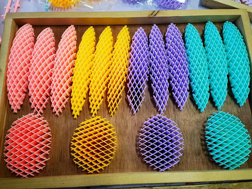 Title 9, Colorful Worm Squeeze Stretchy Toy for Sensory ...