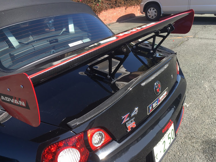 Z4 ロードスターの洗車した後に リアにリップ付けてみましたに関するカスタム事例の投稿画像2枚目