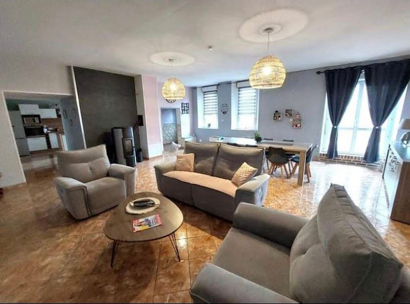 Vente maison 5 pièces 145 m² à Hannapes (02510), 141 500 €