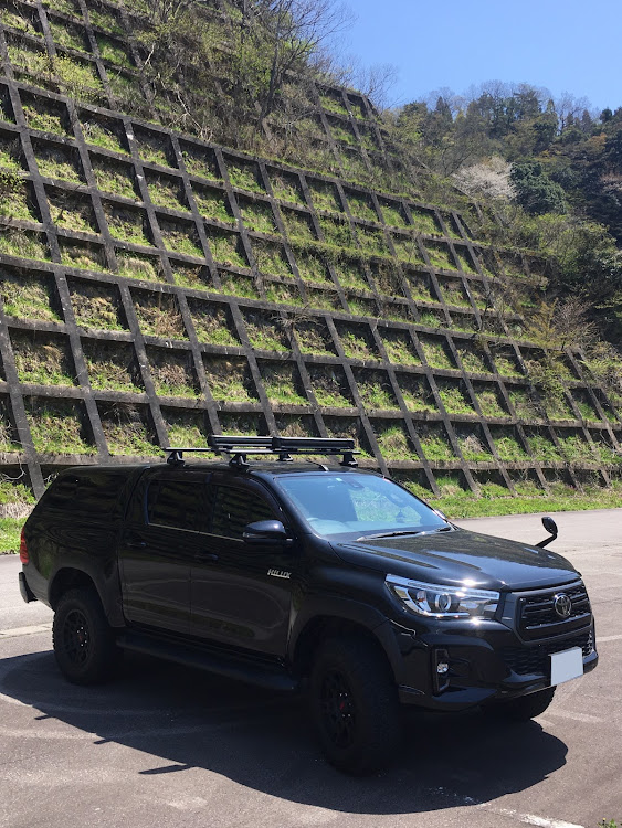 ハイラックスのリフトアップ・BFグッドリッチ　K02・TRD・ホイール交換に関するカスタム事例の投稿画像2枚目