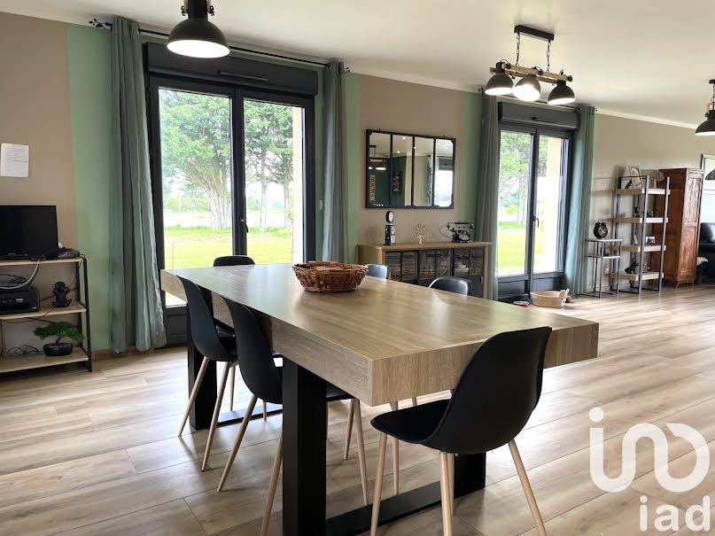 Vente maison 6 pièces 147 m² à Davrey (10130), 240 000 €